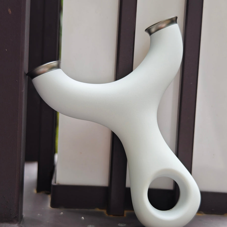 Innovative smooth-touch surface Silk Light X22 slingshot reducing hand fatigue.