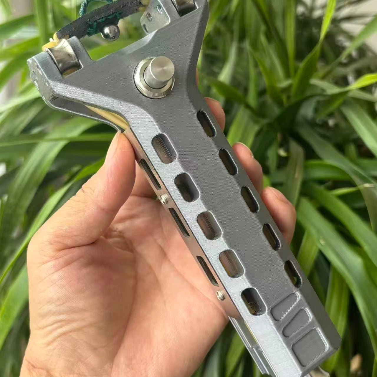 Auto-Loading Slingshot-Z21