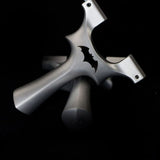 nocturnal themed slingshot for target practice
Bat-inspired Swift King slingshot, perfect for evening target sessions.
