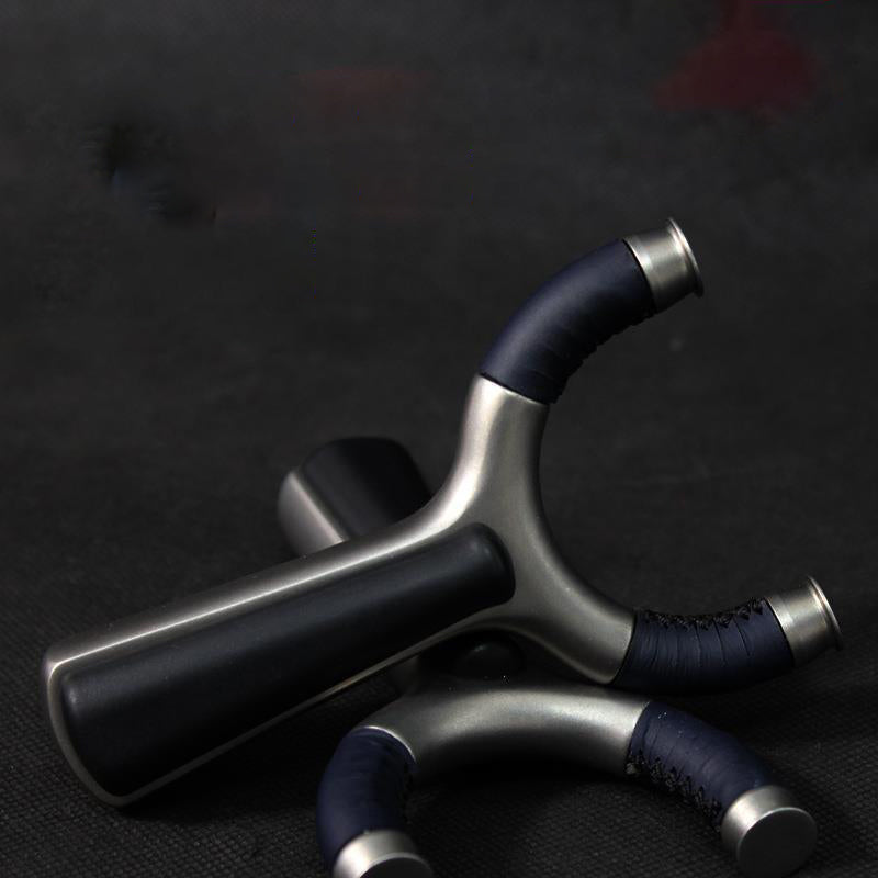 outdoor slingshot for beginners and experts
Versatile slingshot suited for both entry-level and seasoned shooters.