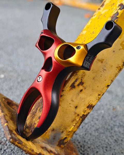 Stylish alien-themed Space Ranger slingshot combining modern aesthetics with robust durability.