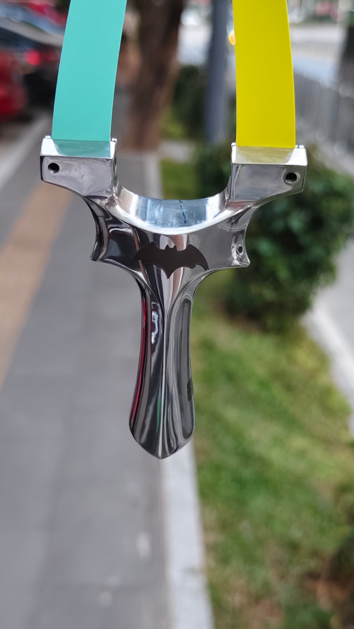 bat king slingshot for tactical shooting
Distinctive Bat King style slingshot with quick response and precision aim.