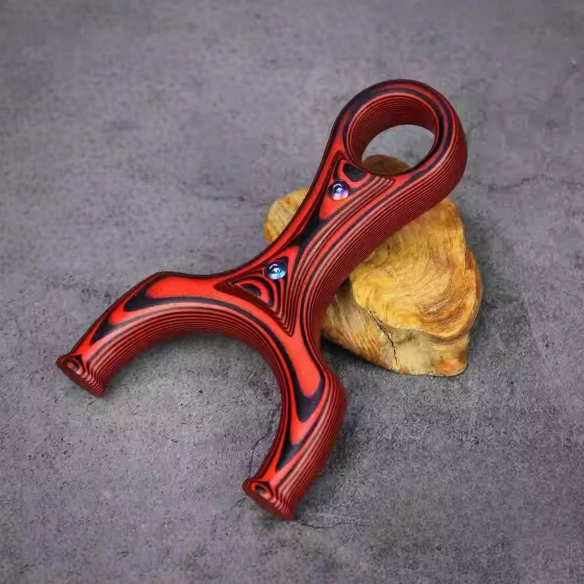 High-performance SkyTiger-X26 slingshot with wide 75mm fork and balanced 80g weight for consistent accuracy in hunting or sport shooting.