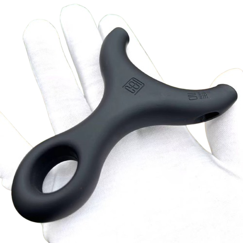Y11-Matte Black novelty slingshot with ergonomic grip for accurate shots.