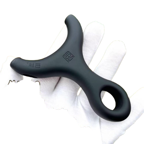 Y11-Matte Black resin slingshot with sleek matte finish for precision shooting.