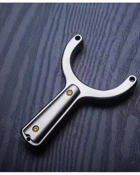 Professional-grade slingshot with balanced 255g build, suitable for extended shooting sessions and high-accuracy target engagement.