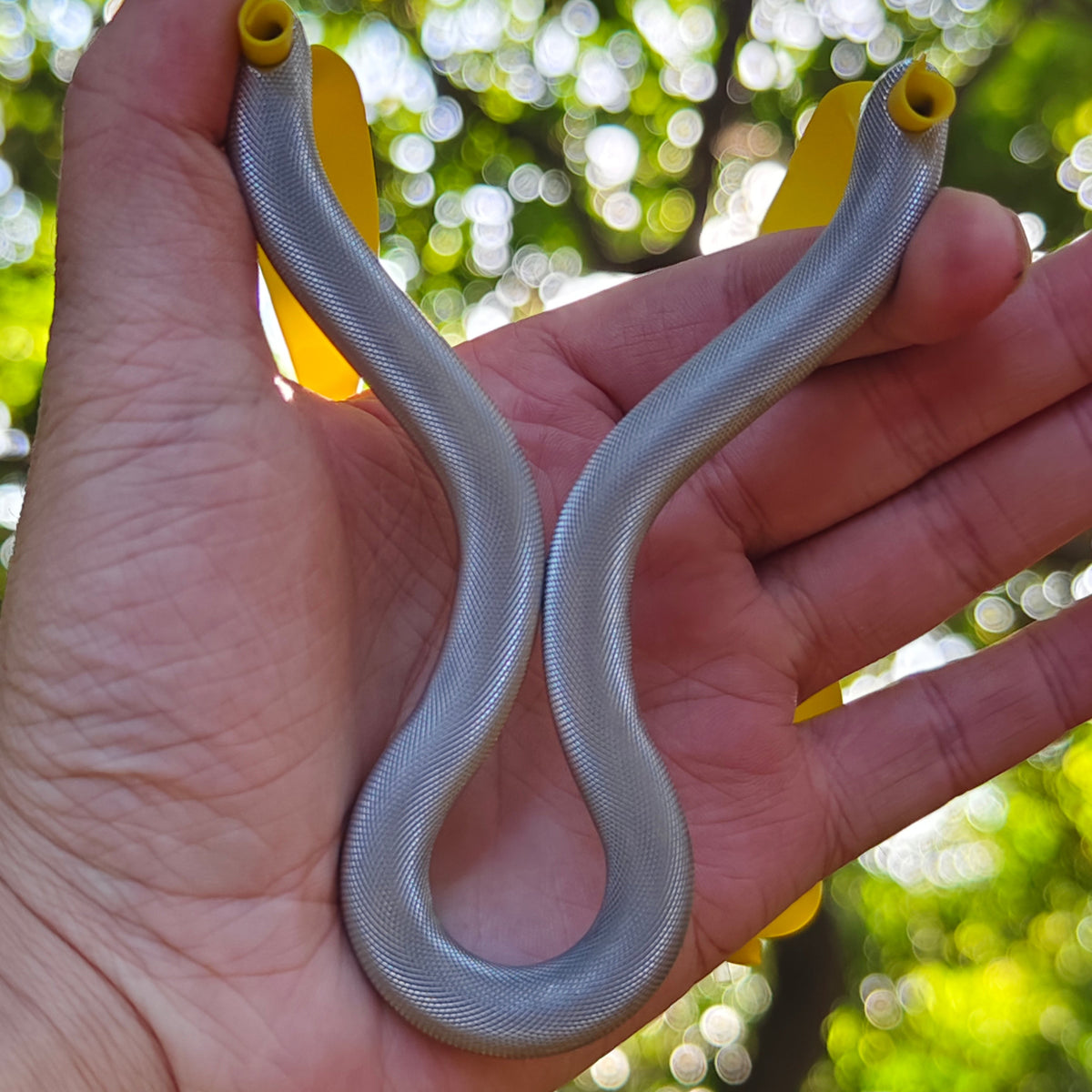 stainless steel catapult with ergonomic grip
Cold-bent stainless steel catapult featuring polished finish and ergonomic handle for comfortable, accurate shooting.